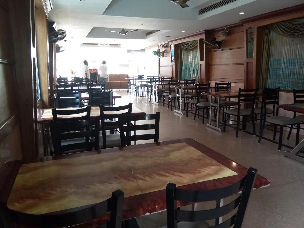 Hotel Teekay Palace Thiruvananthapuram
